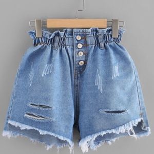 Denim distressed shorts